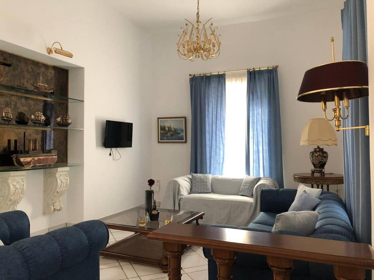 Villa Andros Epoque Livádhia Exteriör bild